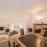 #015 Buganvilia By Holidays Σπίτι διακοπών