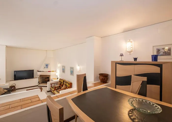 #015 Buganvilia By Holidays Ferienhaus